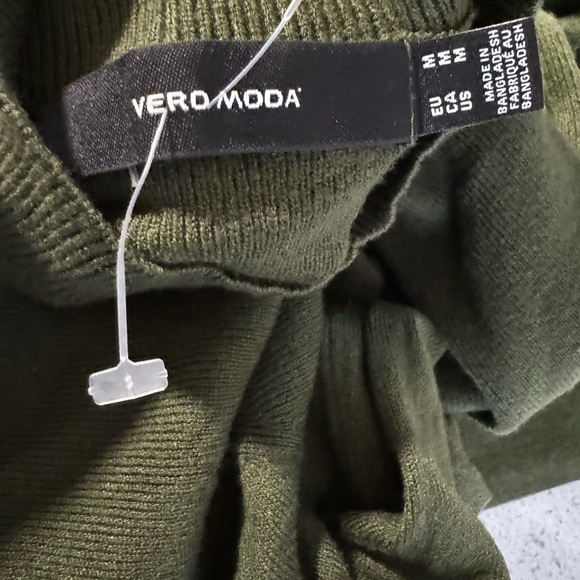 Olive Green Sweater Long Sleeve Dress Size Medium NWOT - Picture 5 of 5